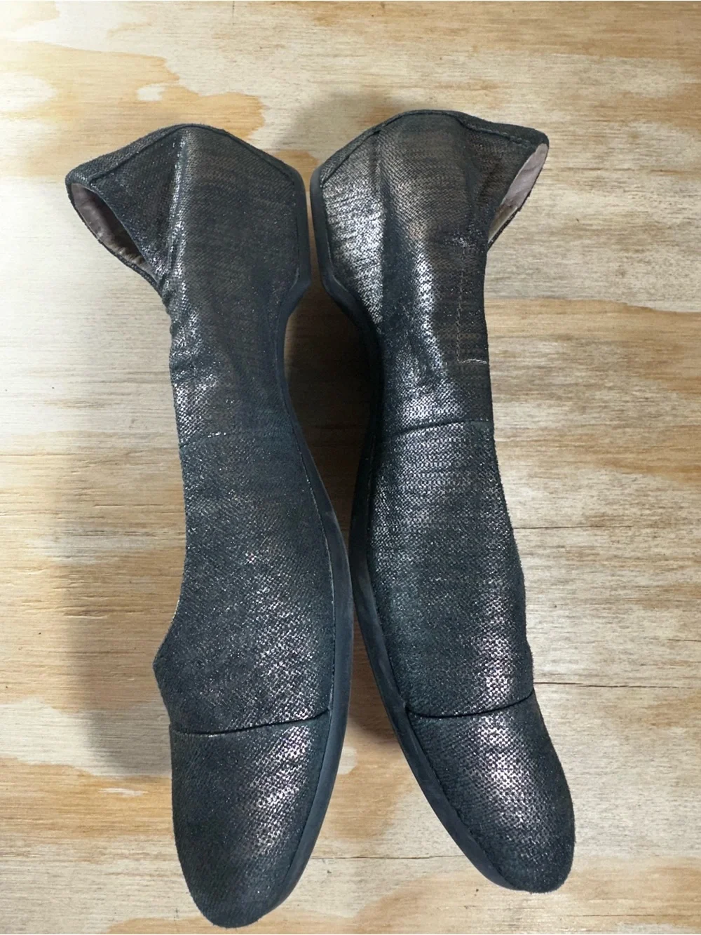 Dansko Lisanne Pewter Shimmery Ballet Flats Women’s Size 8.5